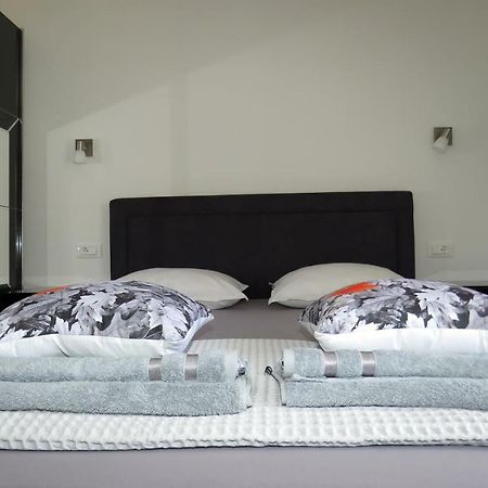 Lux Dalmatia I & R Hotel Makarska Exterior photo