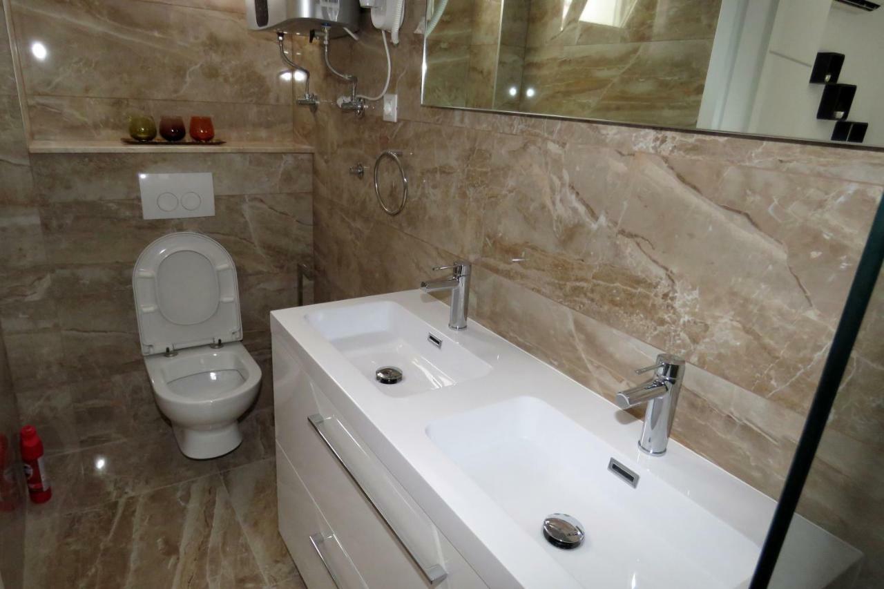 Lux Dalmatia I & R Hotel Makarska Exterior photo